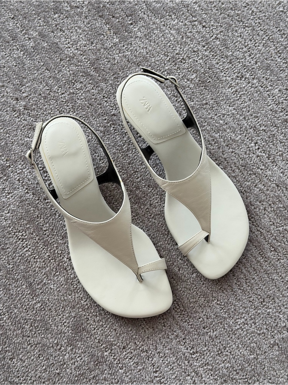 Zara White Leather Kitten Heel Sandals